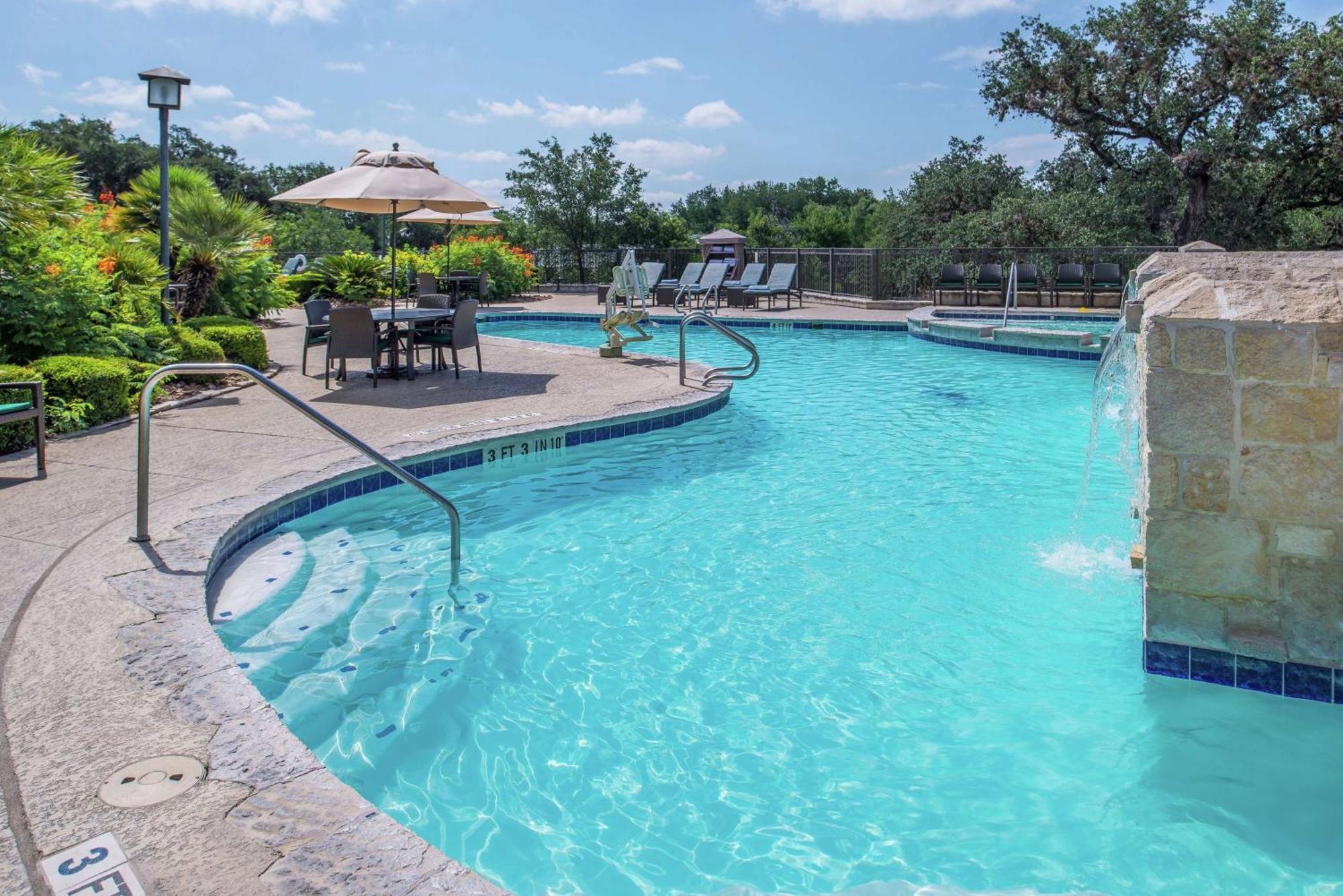 Hilton San Antonio Hill Country Hotell Exteriör bild